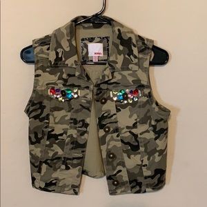 Cute rhinestone pocket vest...never worn!